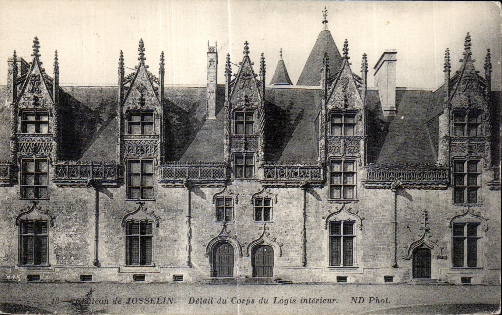 Castillo de CPA del detalle de Josselin del cuerpo del hogar interior