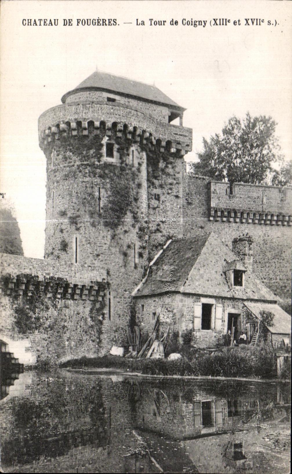 CPA Chateau De Fougeres La Tour de Coigny
