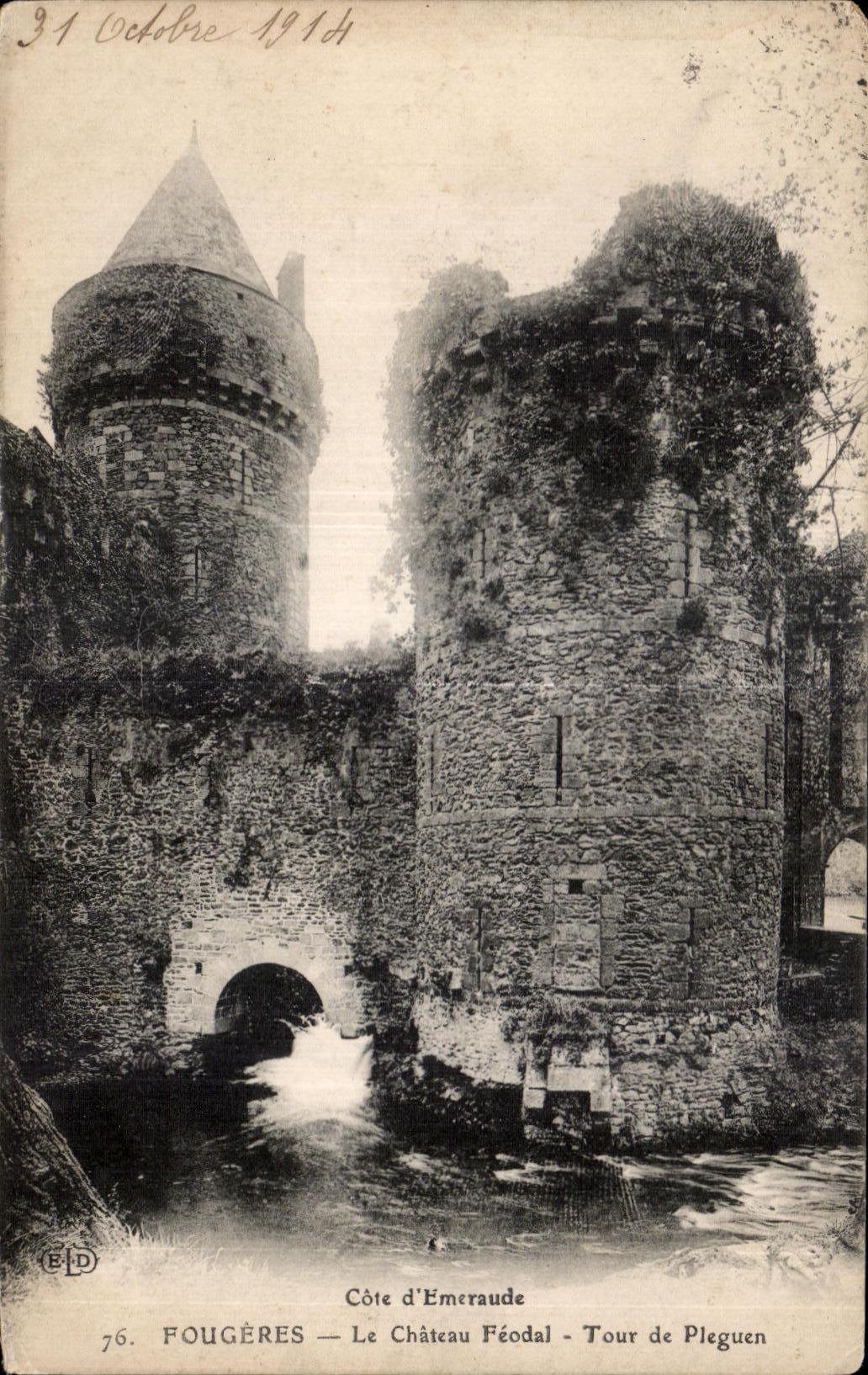 CPA Cote d Emeraude Fougeres Le Chateau Feodal Tour de Pleguen