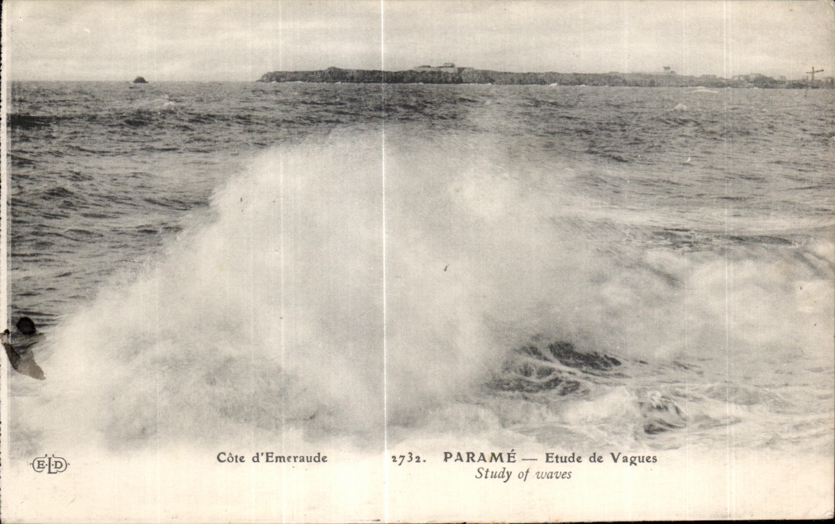 CPA Parame Rochebonne La grande Digue par grande maree