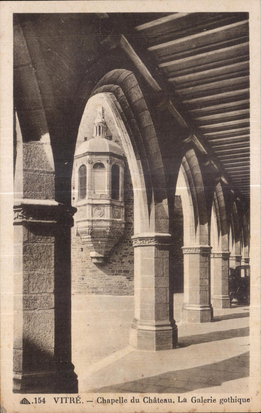 CPA Vitre Chapelle du Chateau La Galerie La Galerie gothique