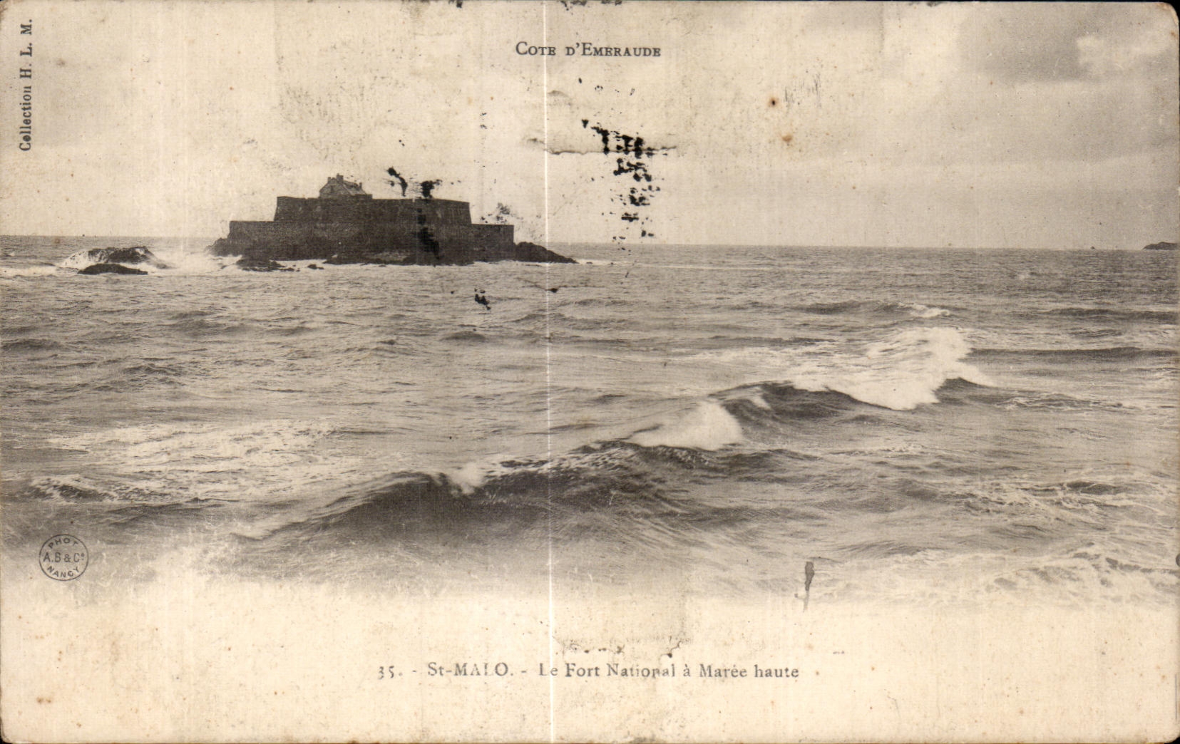 CPA St Malo Fort National the High tide