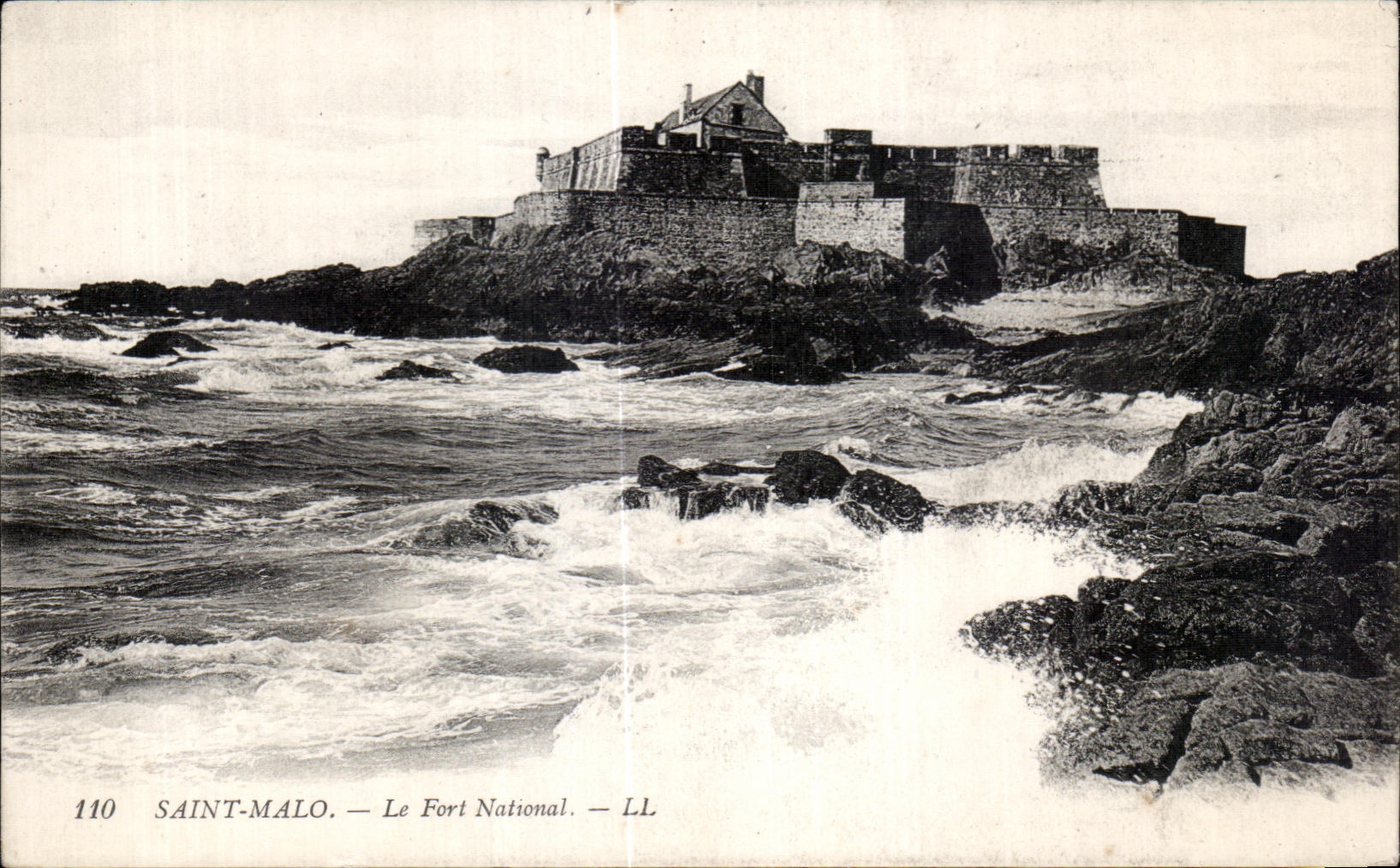 CPA St Malo the Fort National one
