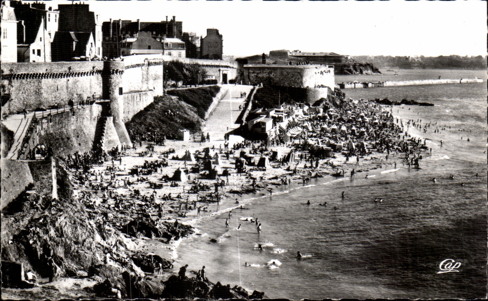 CPA St Malo quotes Corbain the Beach