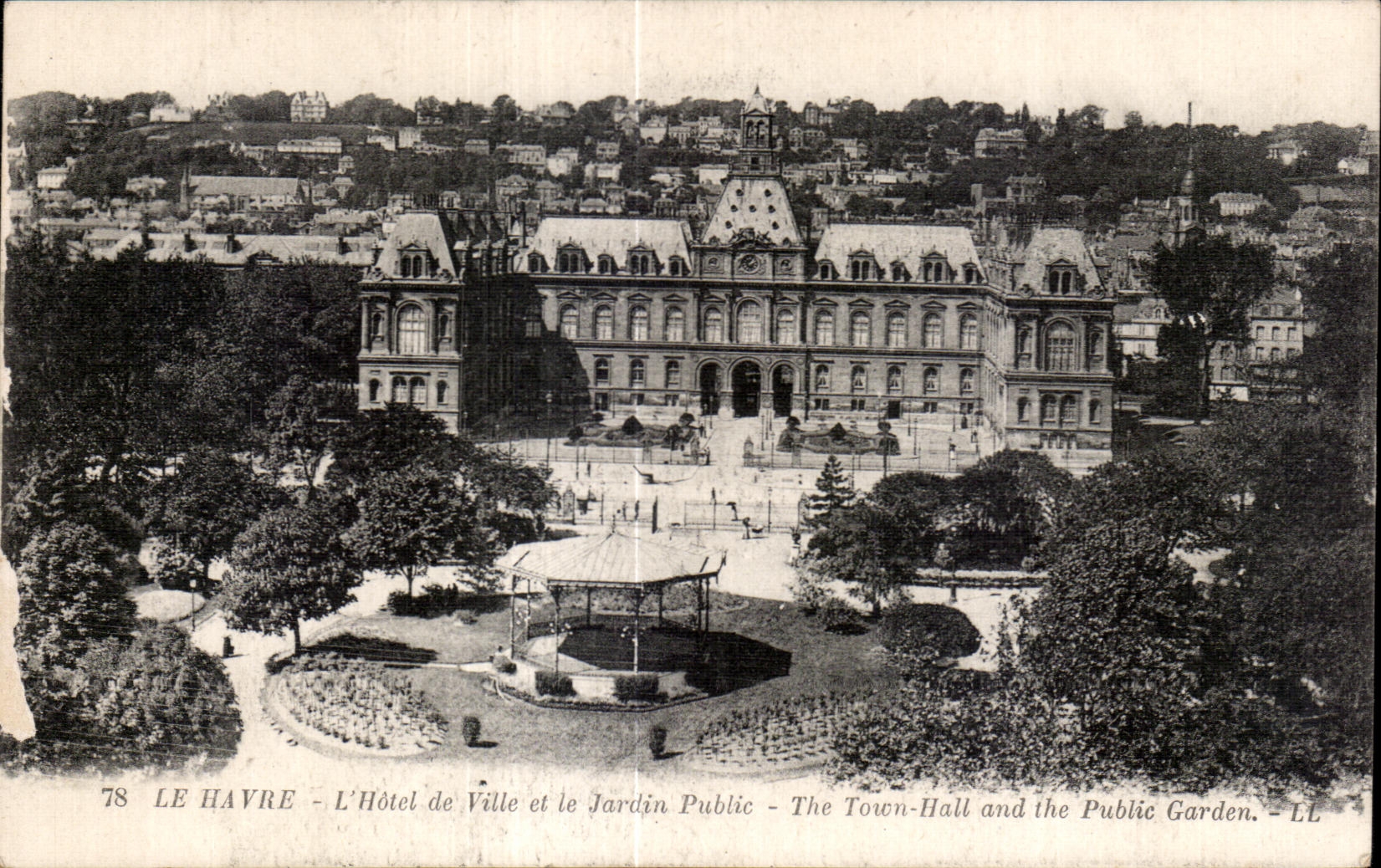 Ayuntamiento de CPA Le Havre y el jardin publico