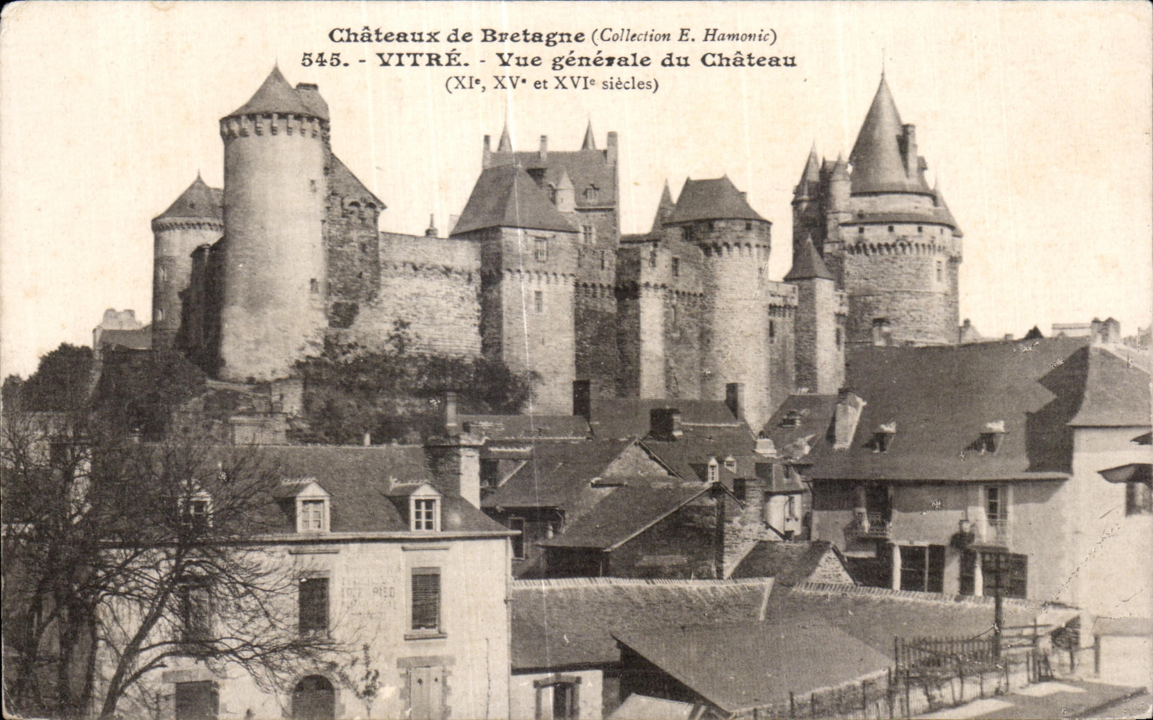 CPA Vitre Vue generale du Chateau