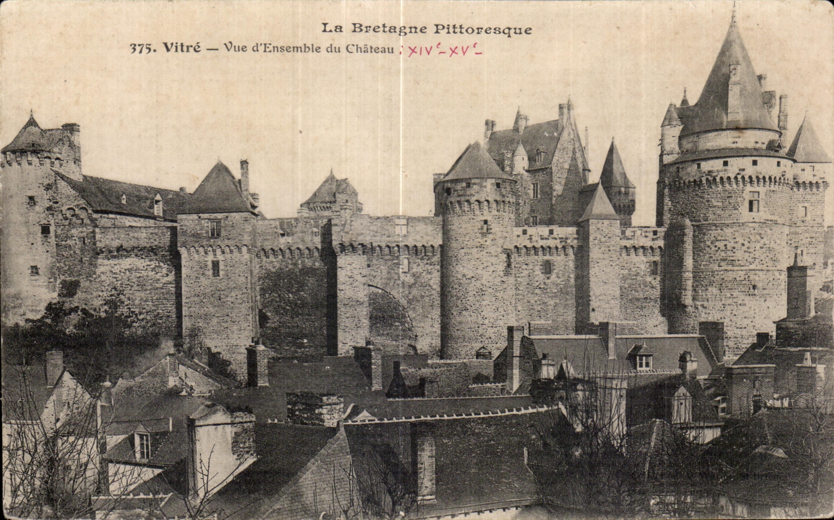 CPA Vitre Vue d Ensemble du Chateau