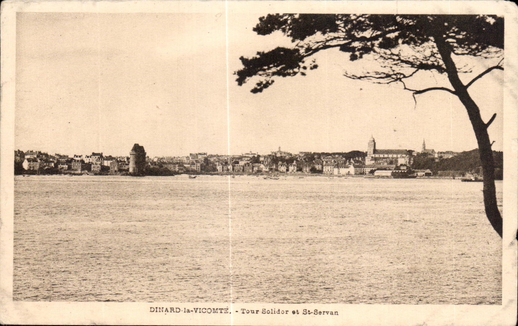 CPA Dinard La Vicomte Tour Bolidor et St Servan