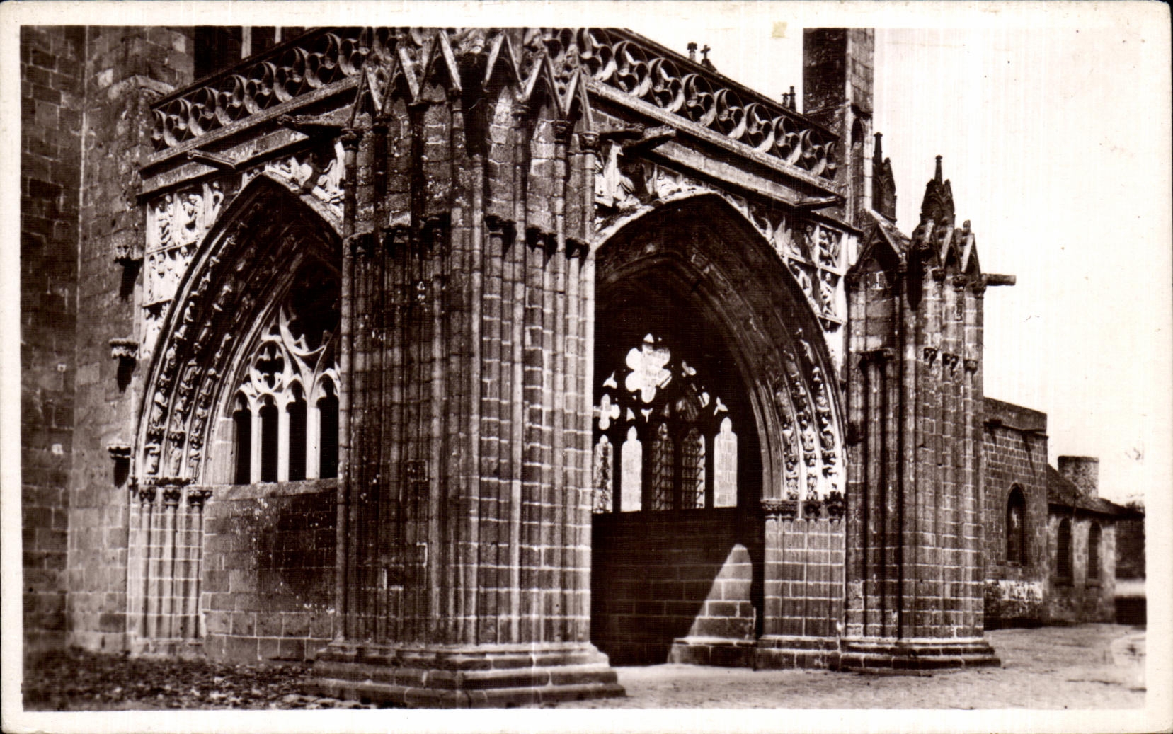 CPSM Fraud of Brittany the Gothic Cathedral style