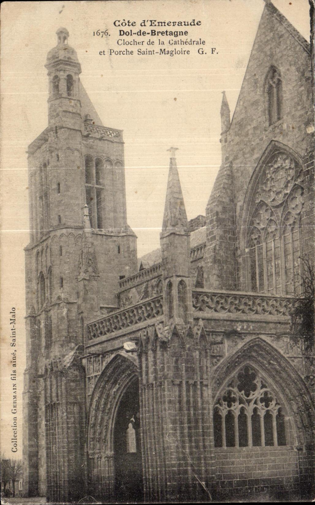 CPA Dimensions Emeraude Fraud Of Brittany Clocher of the Cathedral