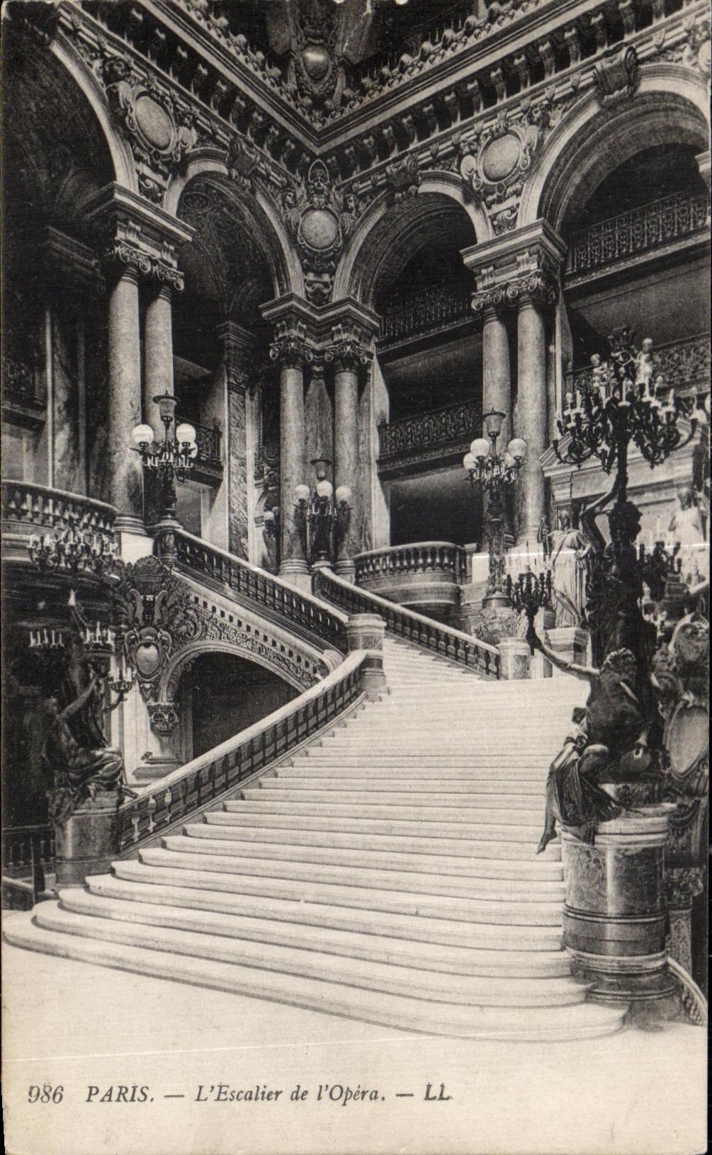 CPA Paris Staircase of I Opera