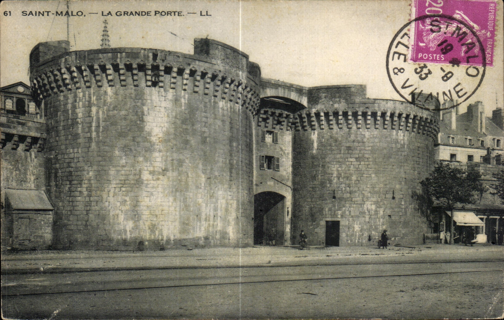 CPA Saint Malo (Brittany) the Large Gate