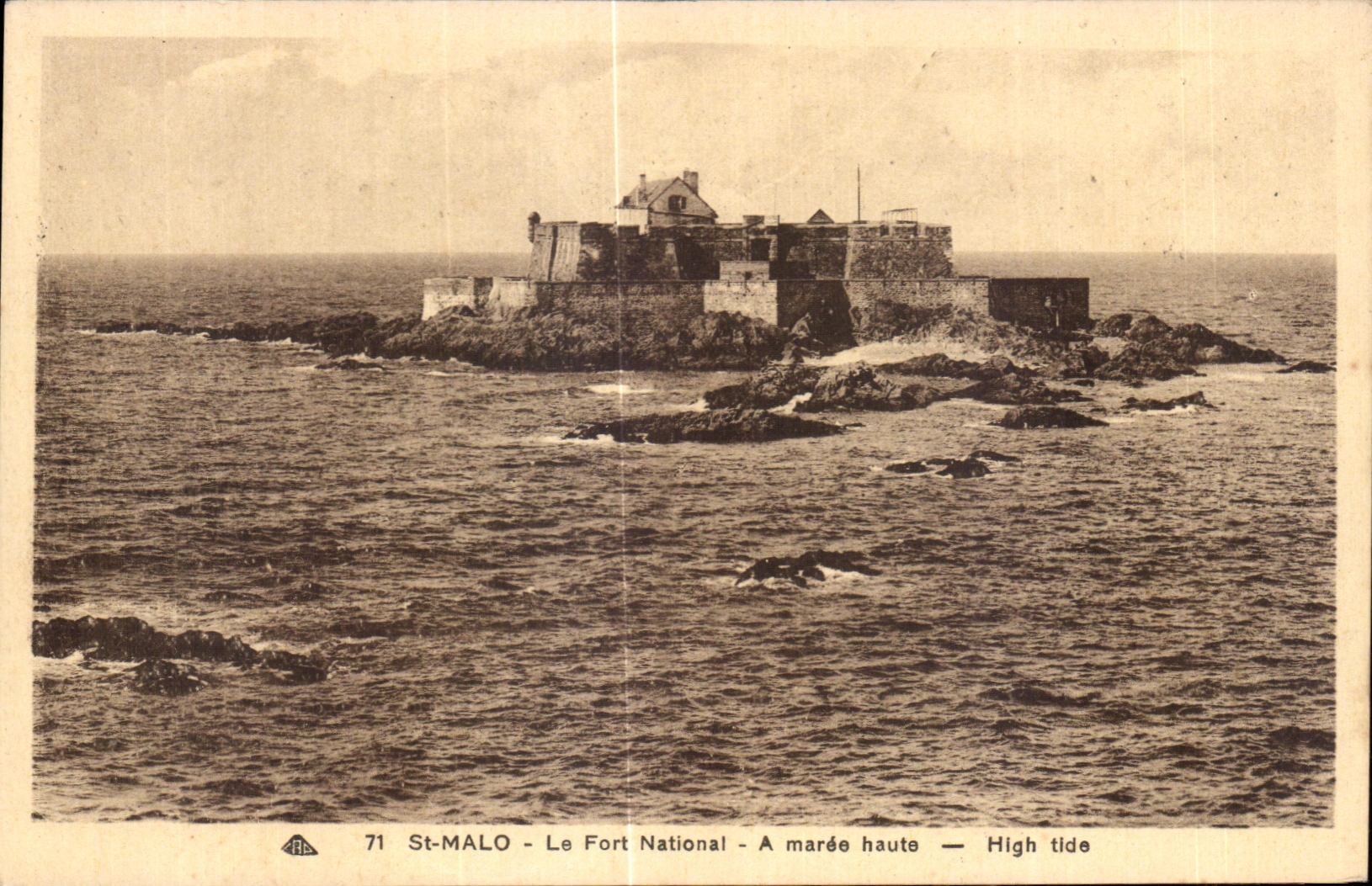 CPA Saint Malo the Fort National one has High tide High Tide