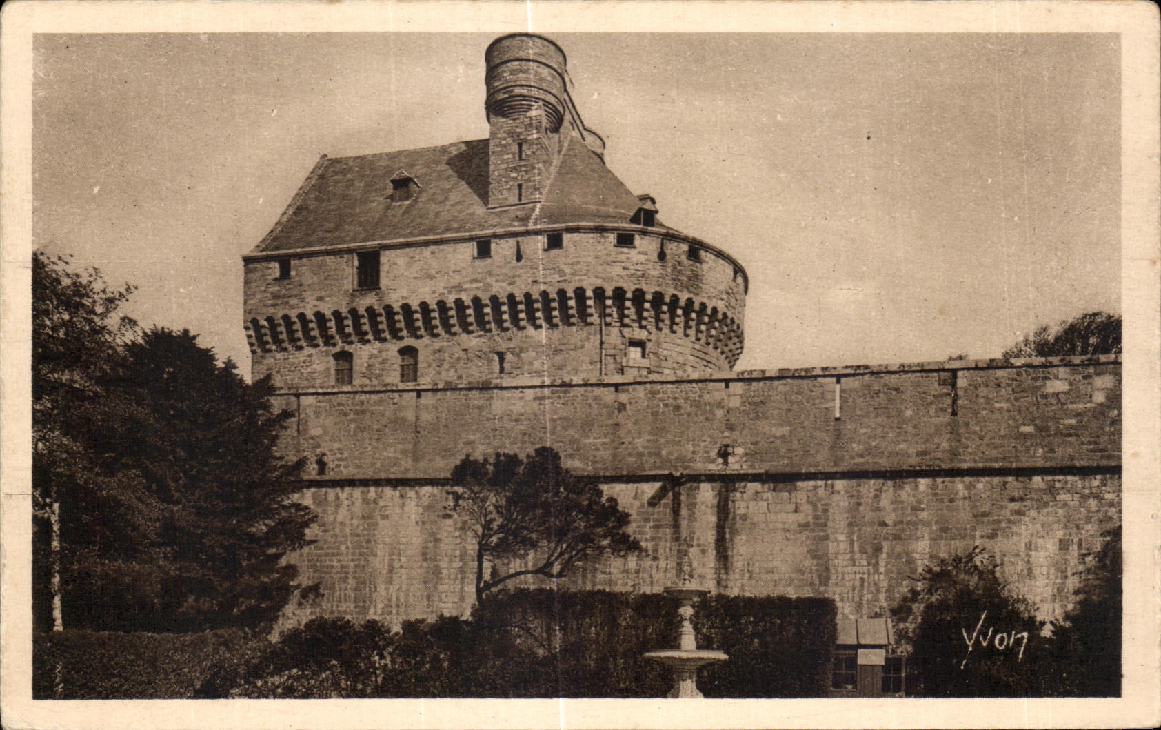 CPA Saint Malo the Castle the Tower of the Ladies