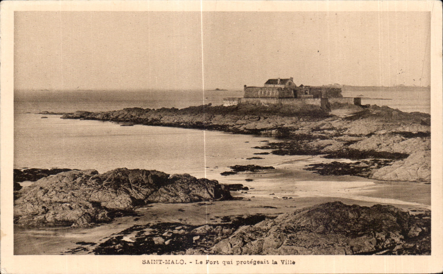 CPA Saint Malo Le Fort qui Protegeait La Ville