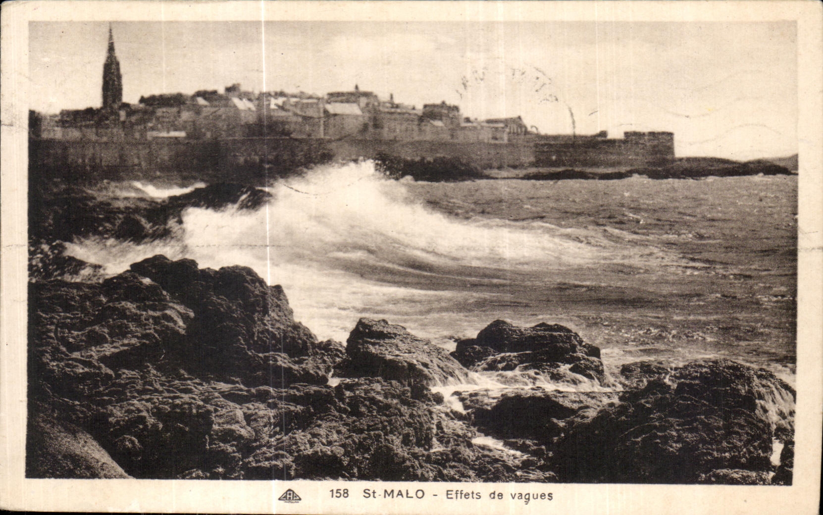CPA St Malo Effets de Vagues