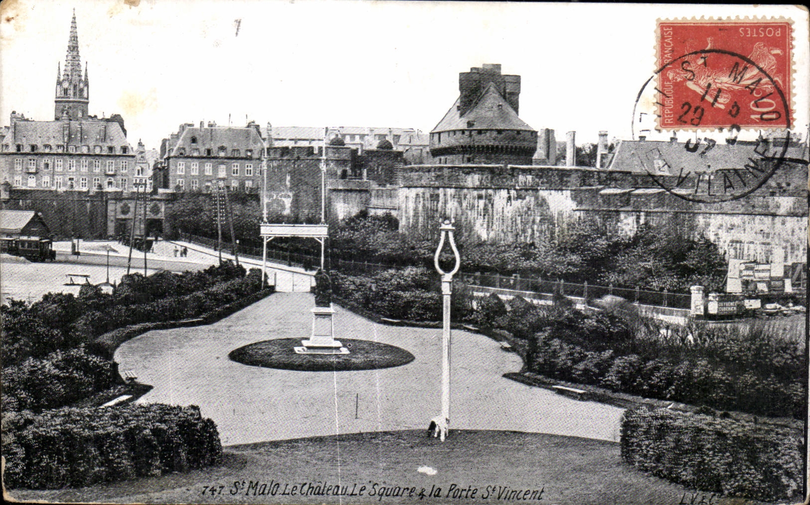 St Malo de CPA el castillo el jardin publico la puerta St Vincent