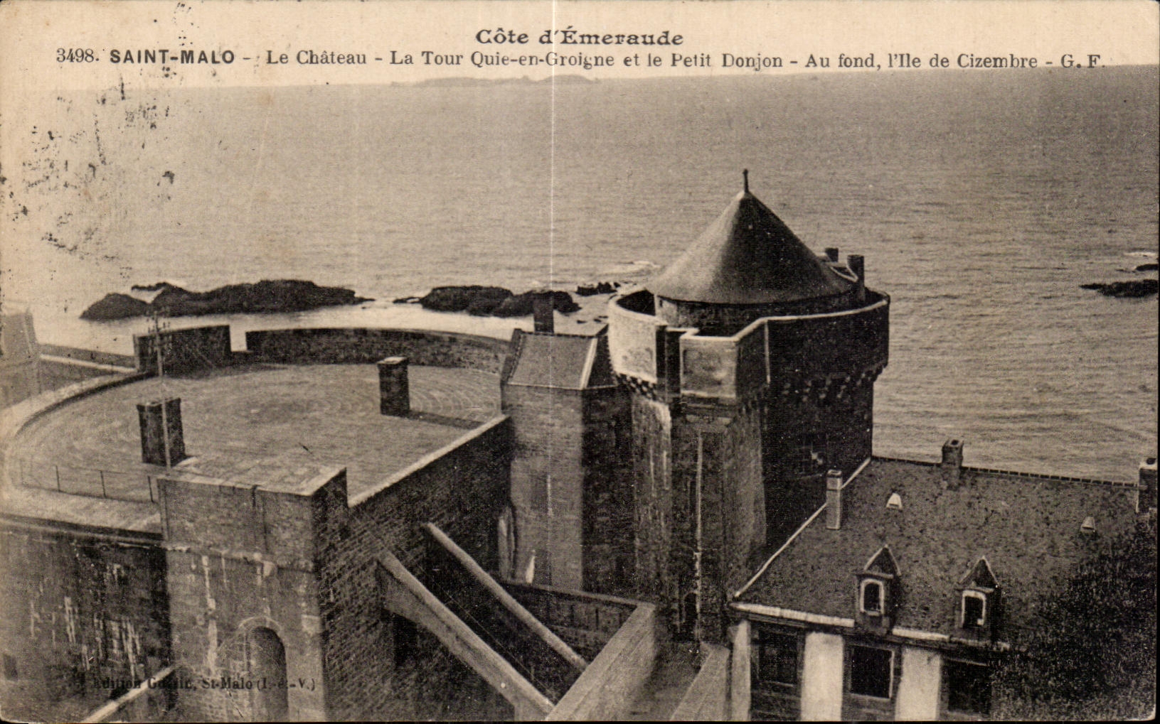 El santo Malo de CPA dimensiona Emeraude el castillo la torre que en Grogne y la pequena subsistencia en la isla inferior de Cizembre