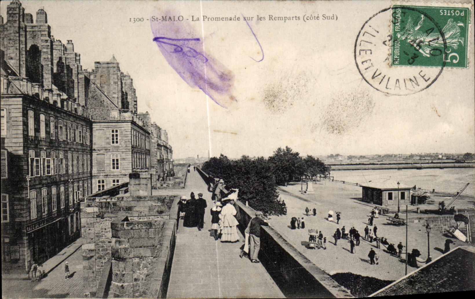 St Malo de CPA la caminata en las paredes