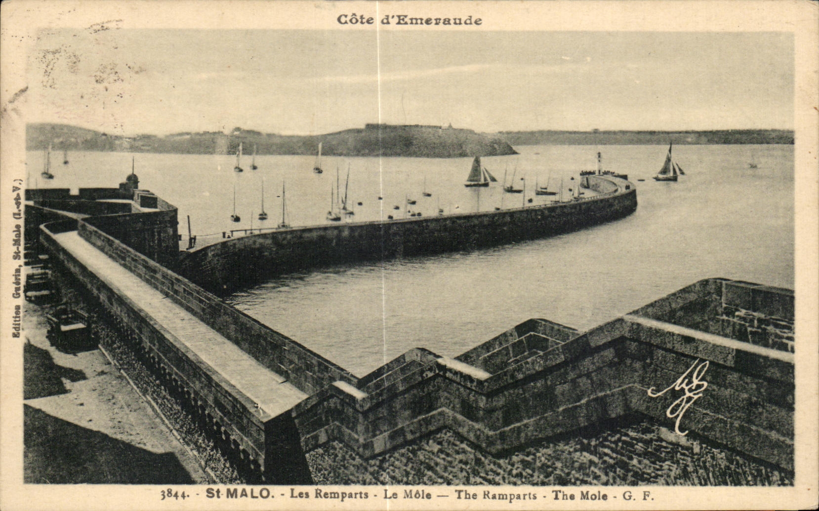 El St Malo de CPA empareda el topo los terraplenes el topo