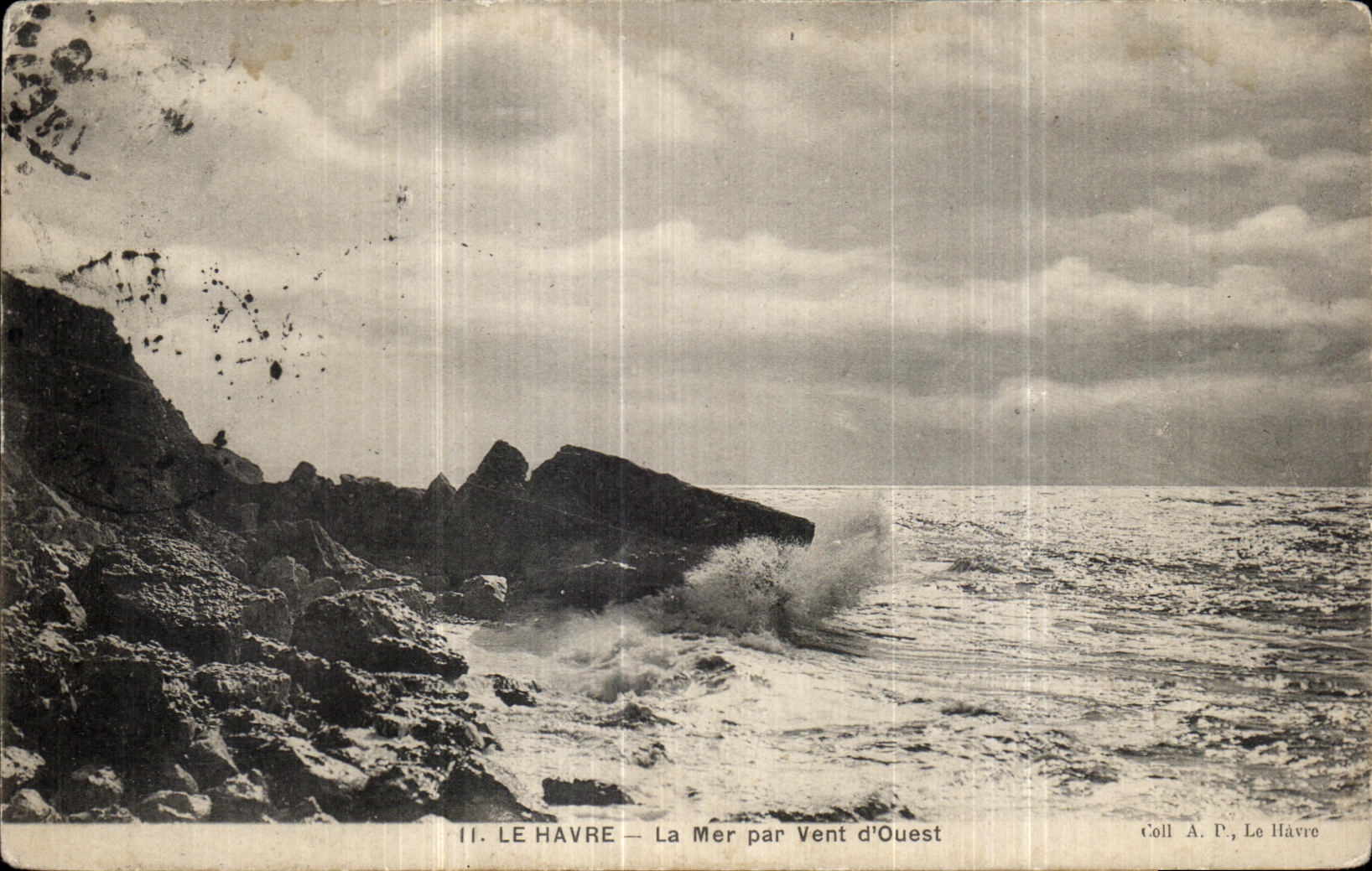 CPA Le Havre La Mer par Vent D Ouest