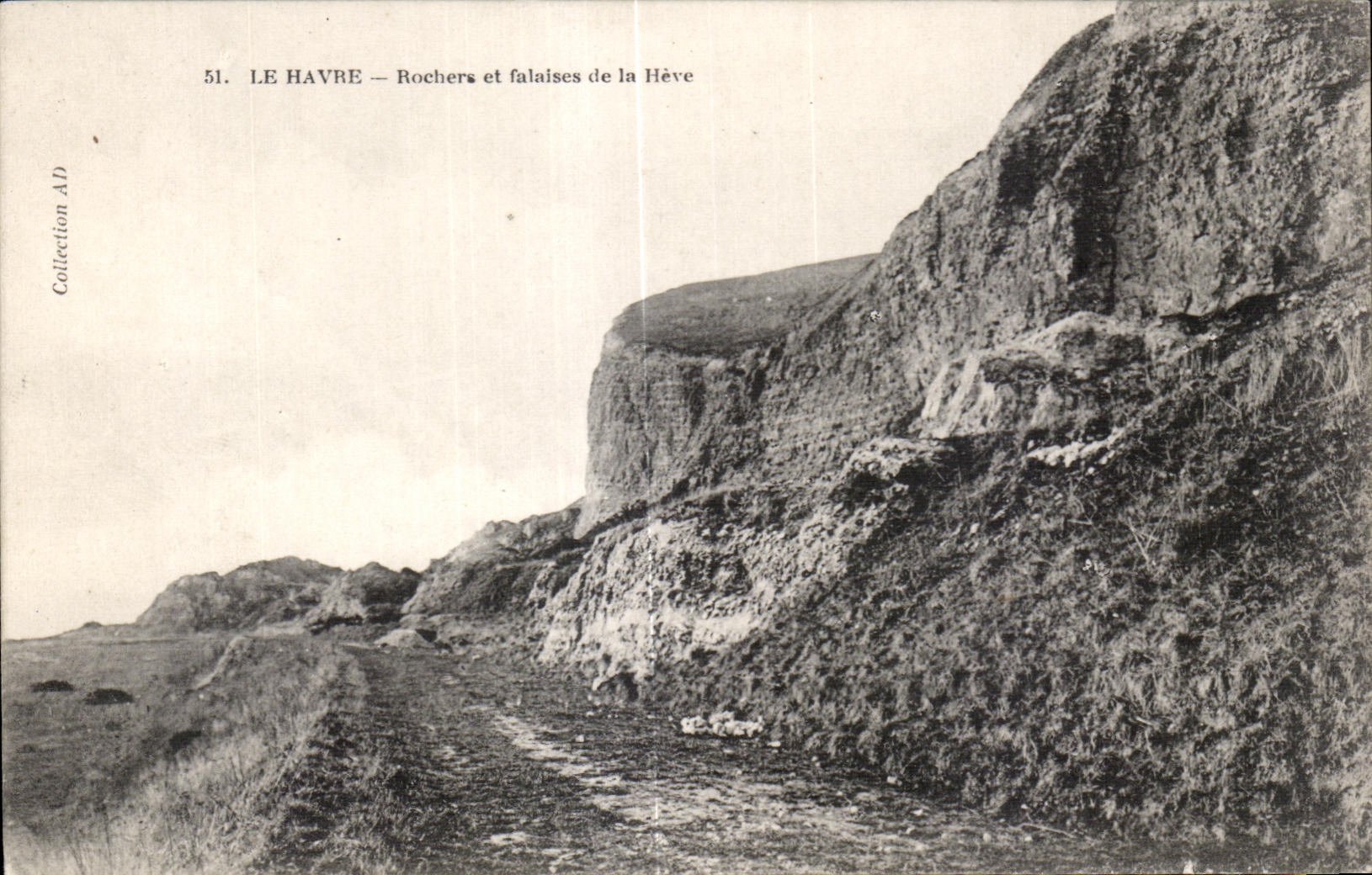 CPA the harbor Rocks and cliffs of Heve