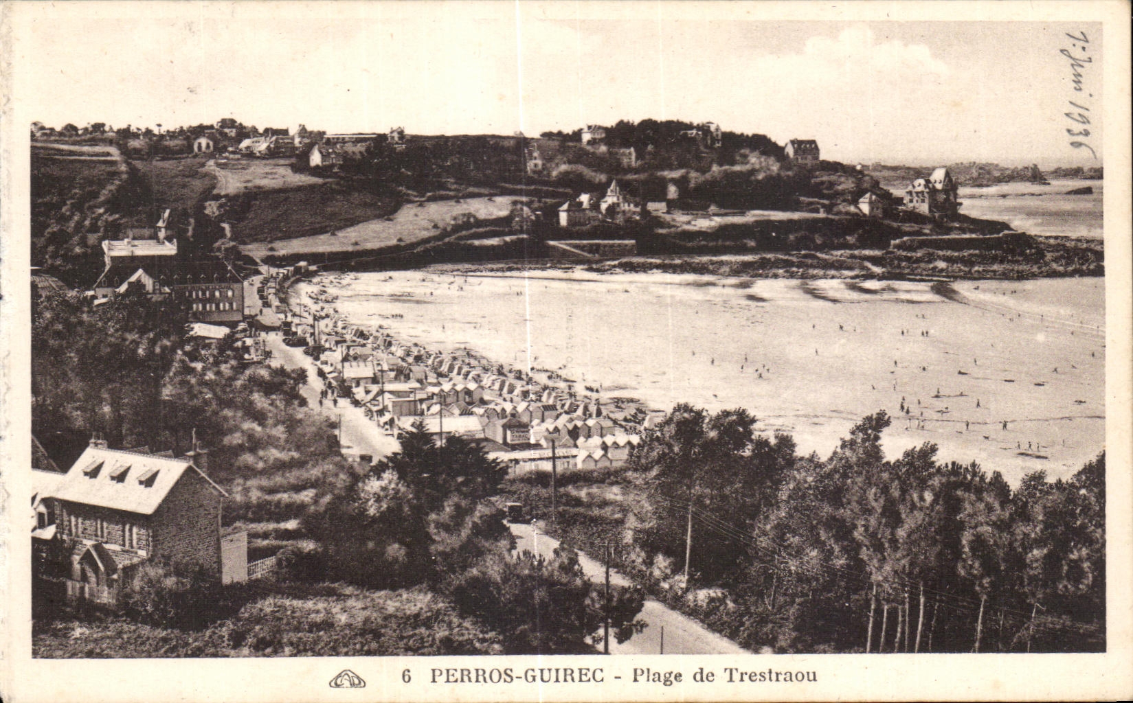 CPA Perros Guirec lage de Trestraou