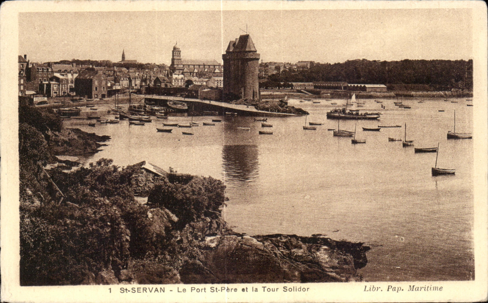 CPA St Servan Le Port Sr Pere et la Tour Solldor
