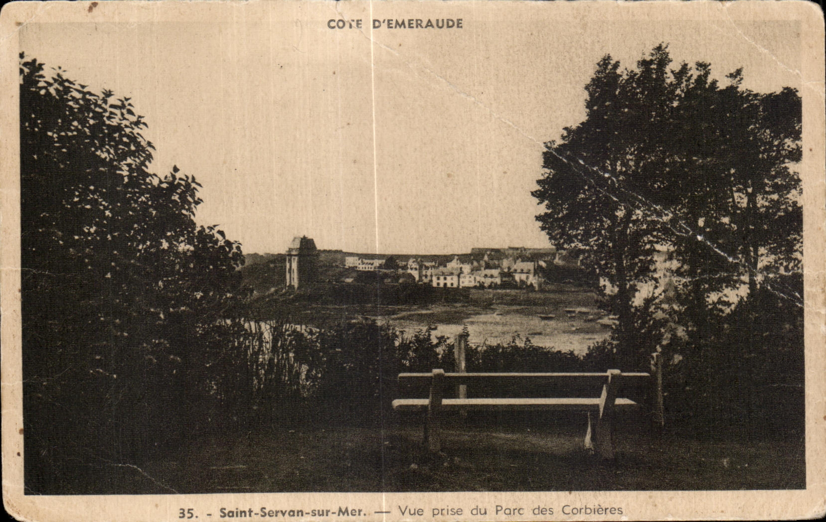 CPA Cote D Emeraude Saint Servan sur Mer Vue prise du Parc des Corbieres