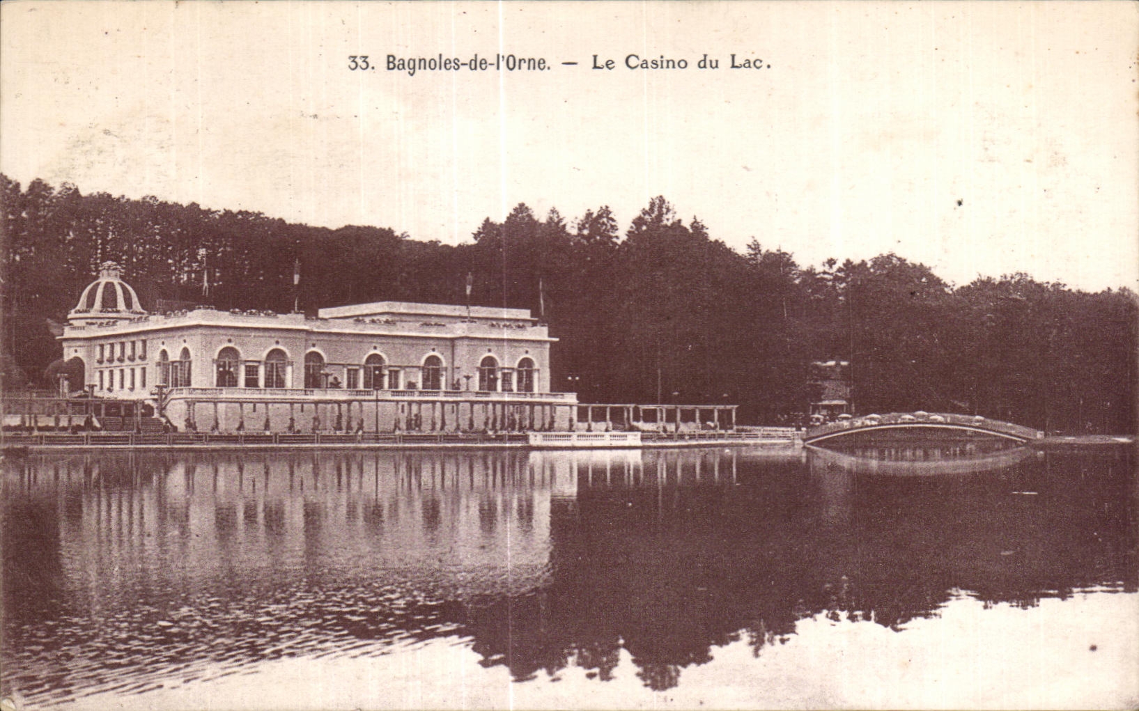 CPA Bagnoles de I Orne Le Casino du Lac