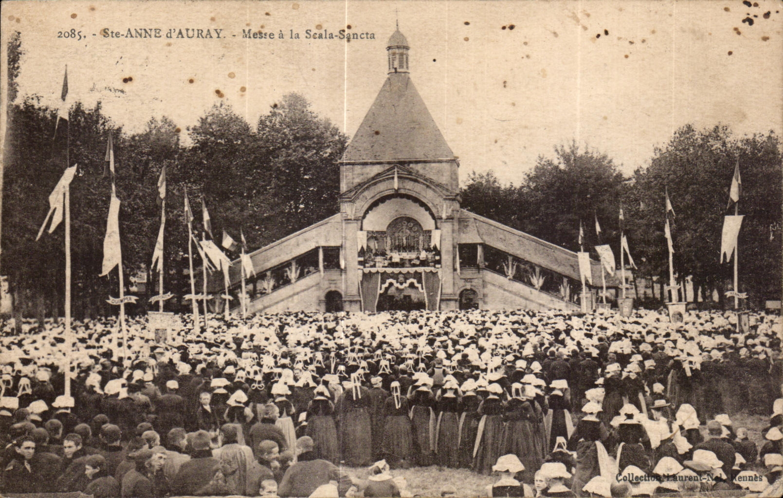 CPA Anne Auray Meste in Seala Sancta pilgrimage Folklore costume