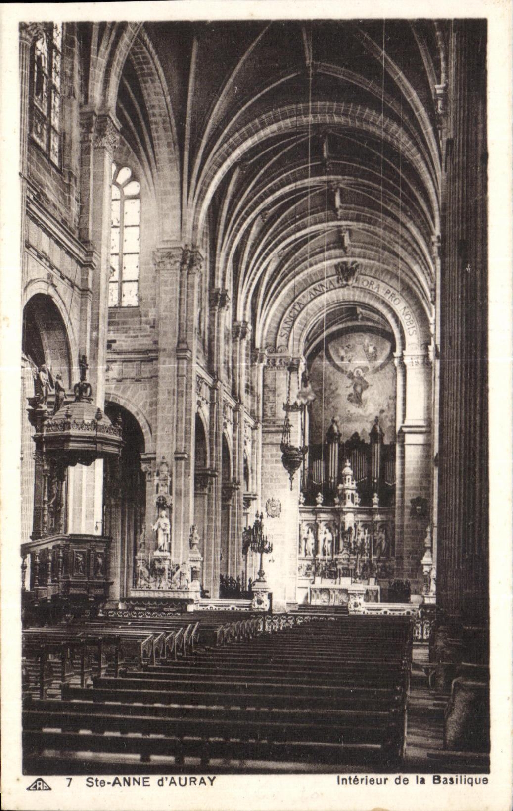 CPA interior Anne Auray of Basillque Organ