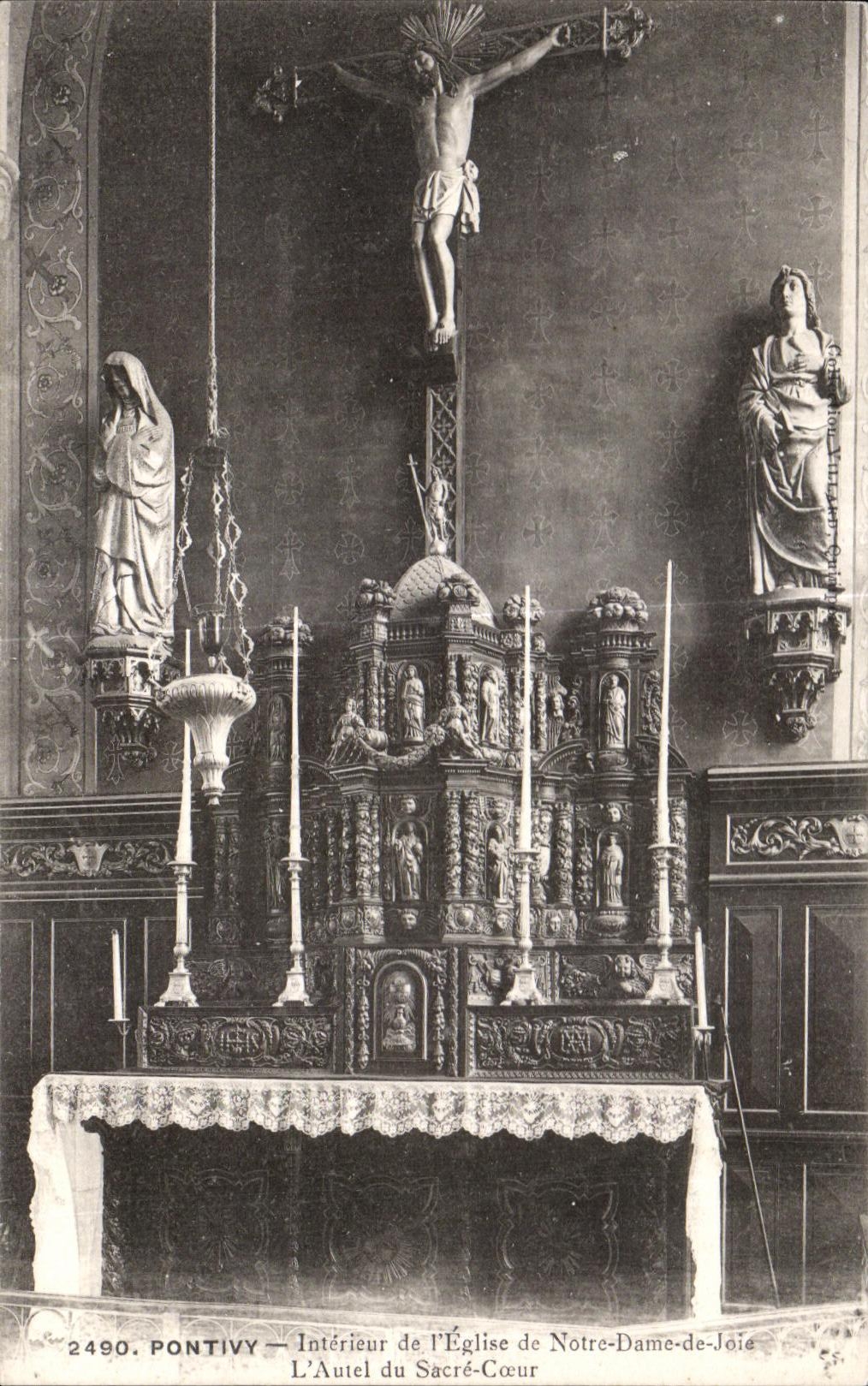 CPA Interior Pontivy of Church of Notre Dame de Joie Furnace bridge of the Sacring Heart