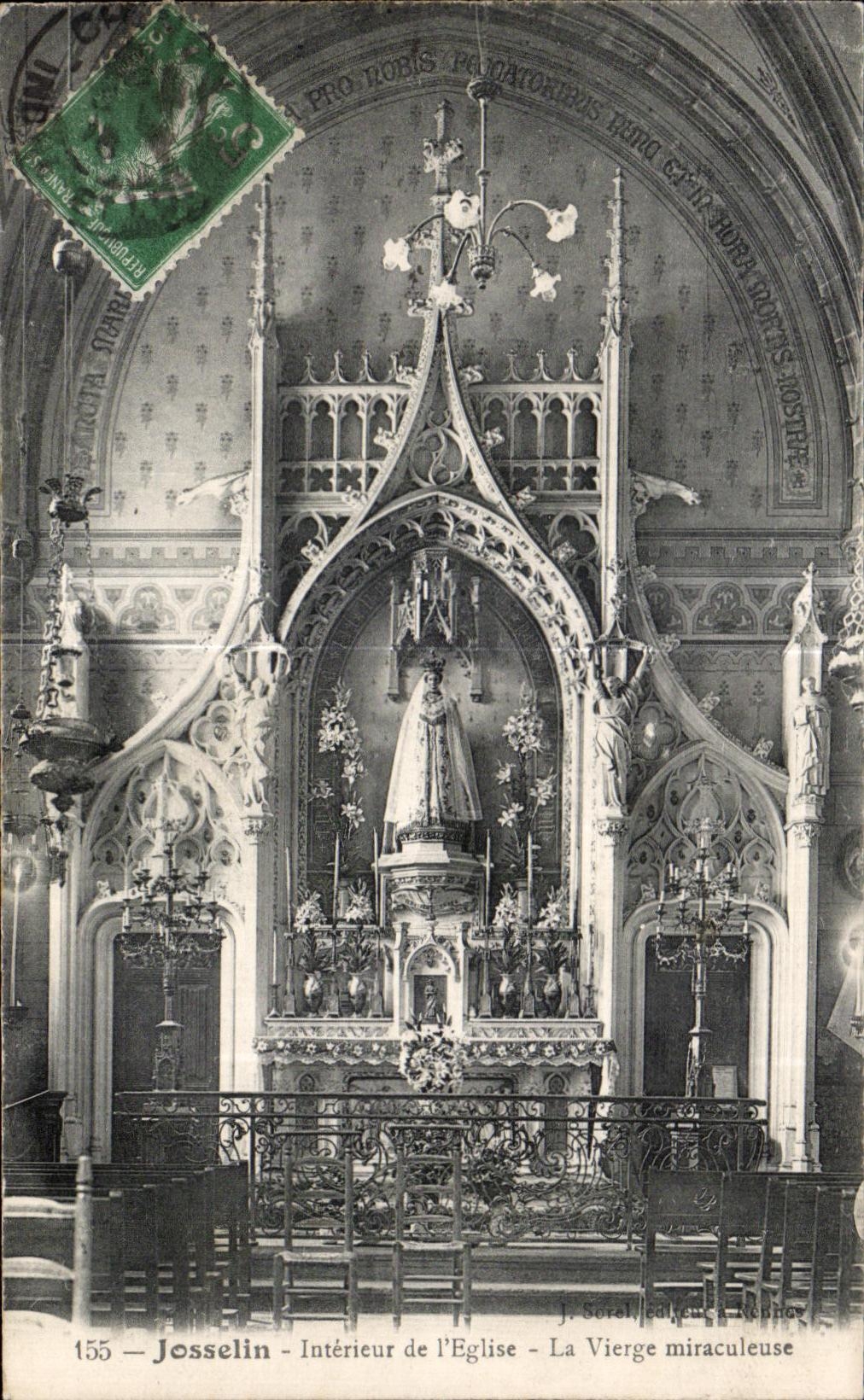 CPA Josselin interior de iglesia de I la Virgen milagrosa