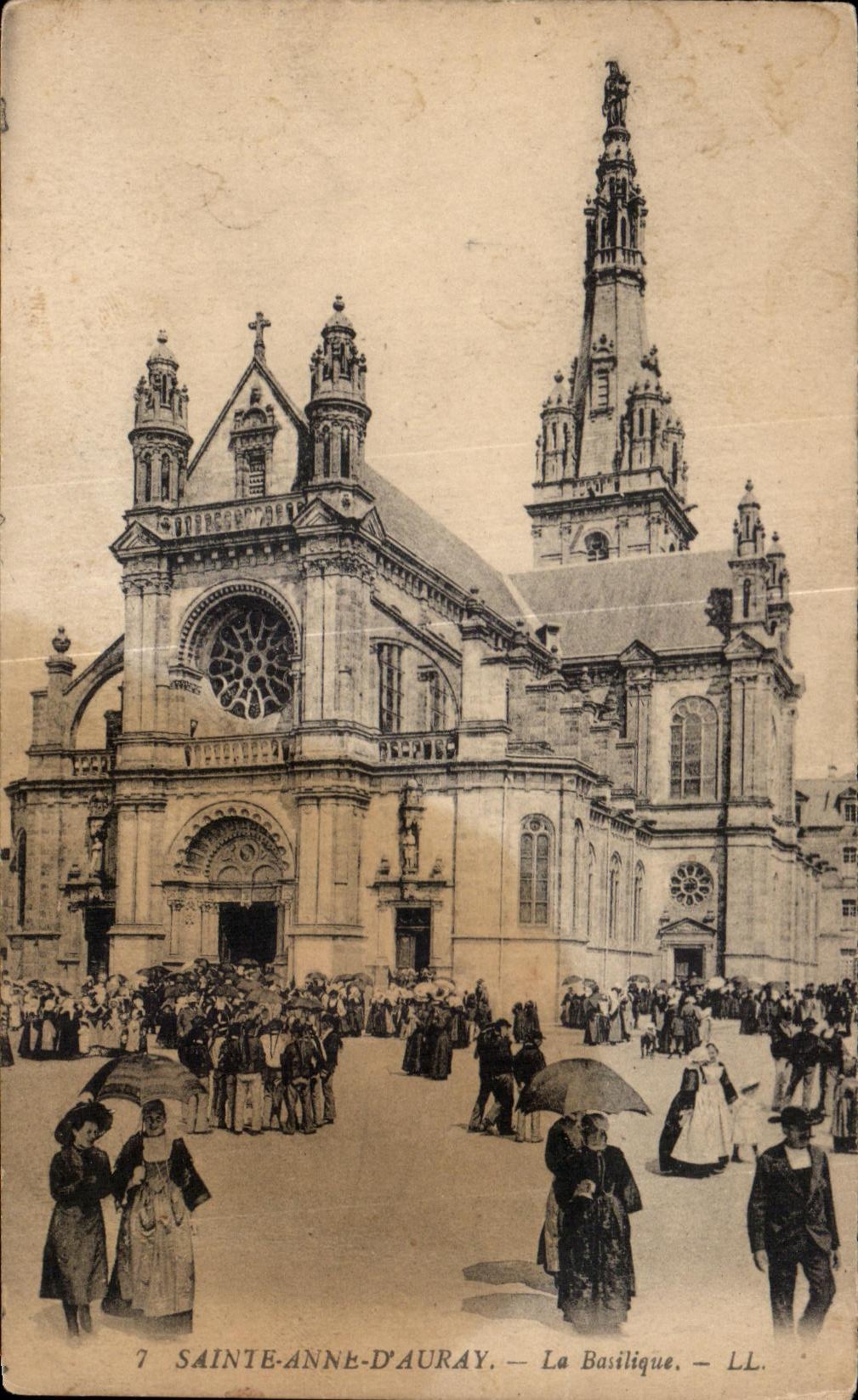 CPA Anne Auray the Basilica Pilgrimage