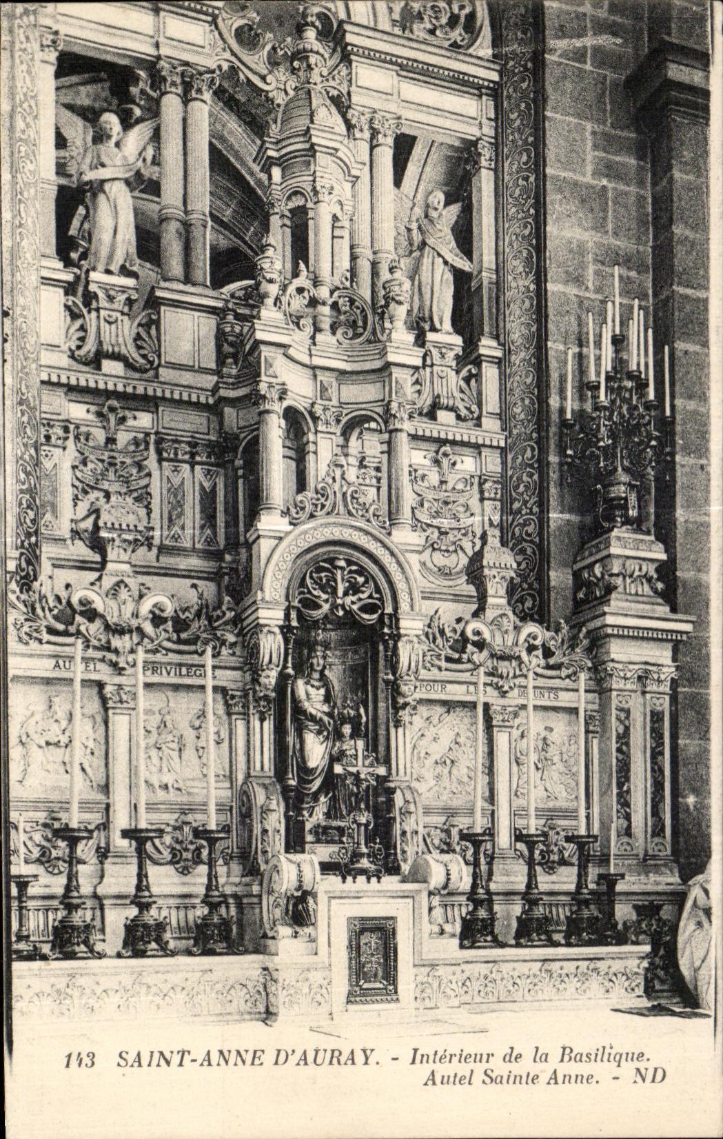 CPA Sainte Anne Interior Auray of the Basilica Furnace bridge Sainte Anne