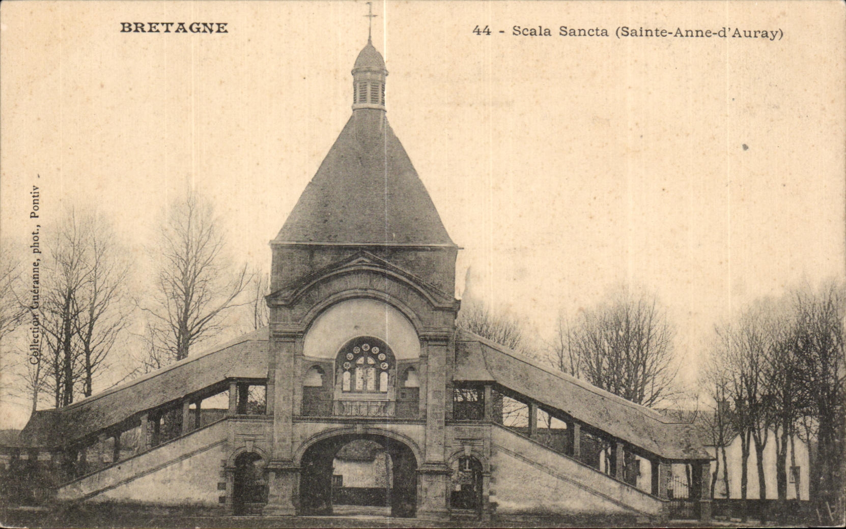 CPA Brittany Scala Sancta (Sainte Anne Auray)