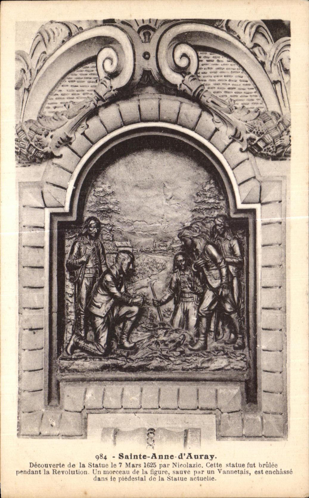 CPA Sainte Anne Auray Discovered of Statue by Nicolazic