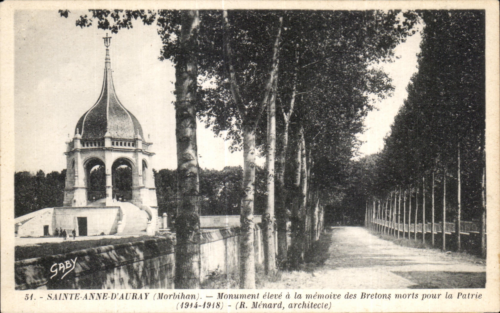 CPA Anne Auray Monument raised in Memoaire of Breton Died For the Fatherland