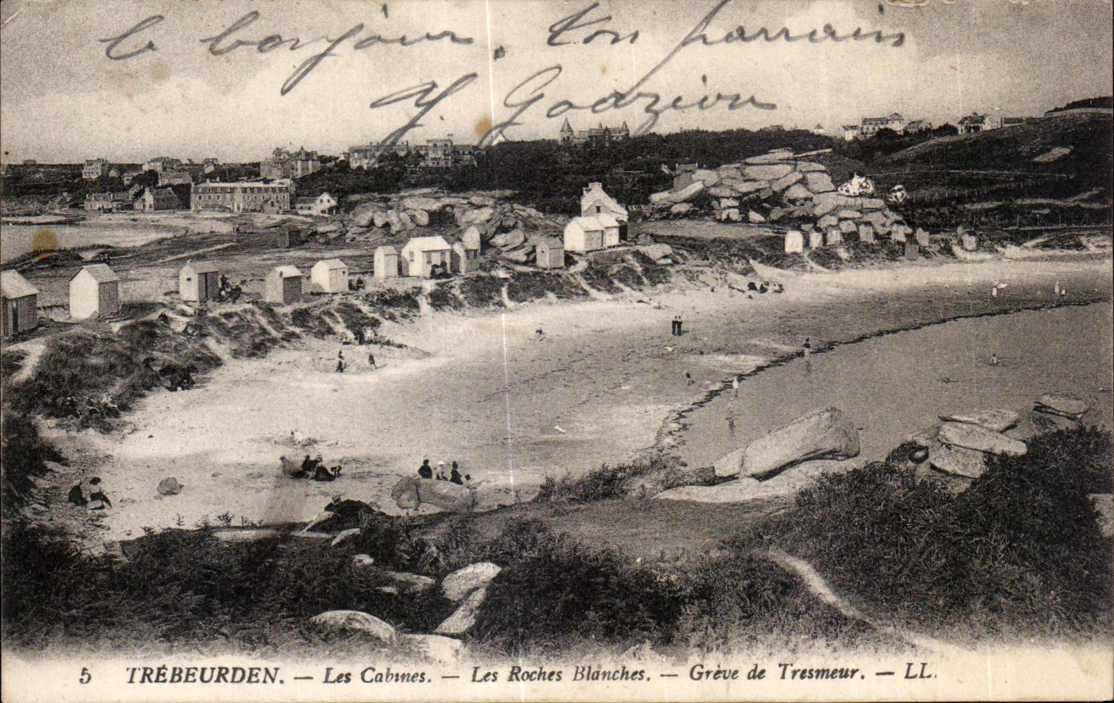 CPA Trebeurden Les Cabines Les Roches Blanches Greve de Tresmeur