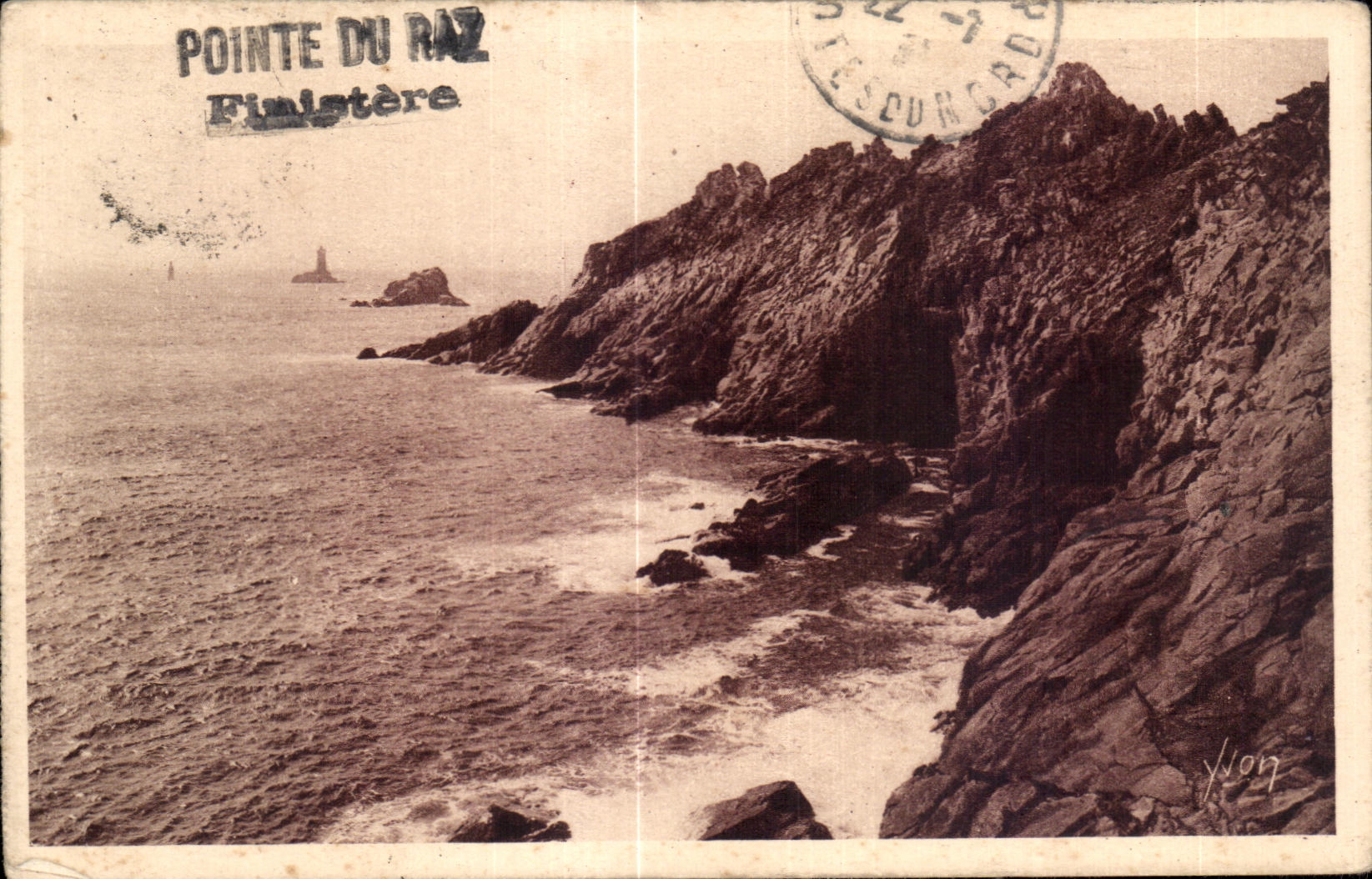 CPA Pointe du Raz (Finistere) La Cote Sud