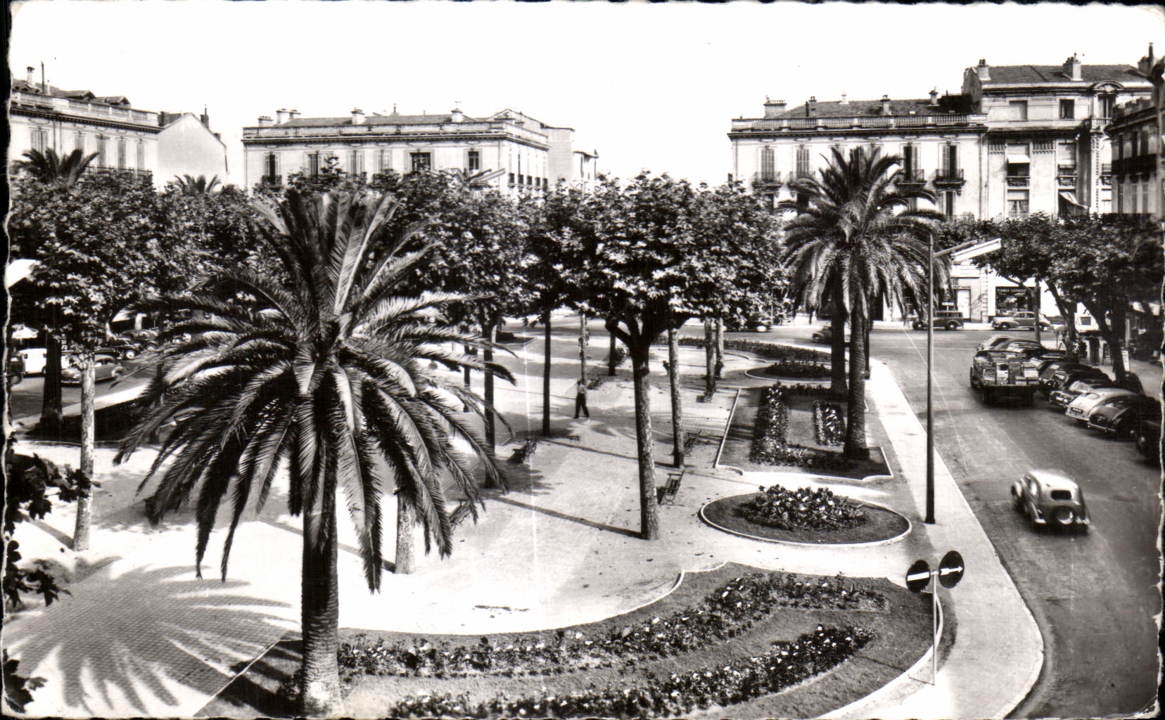 CPA Antibes Place General de Gaulle
