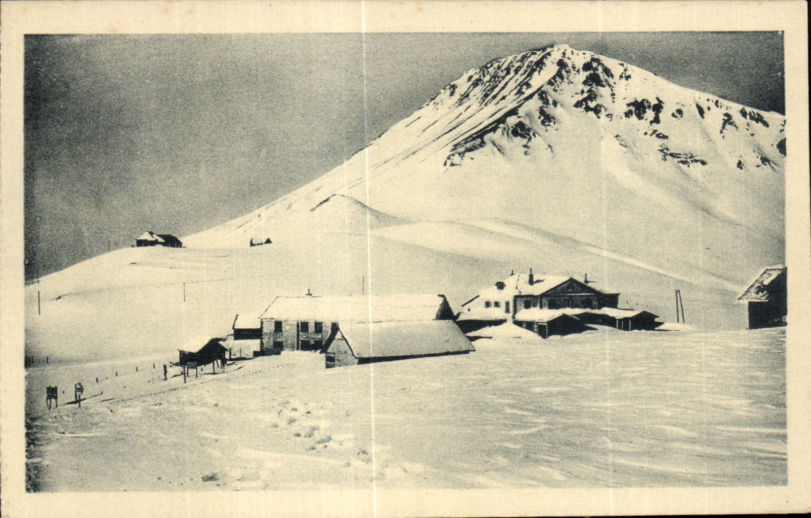 CPA the Collar of Lautaret and Hotels in winter