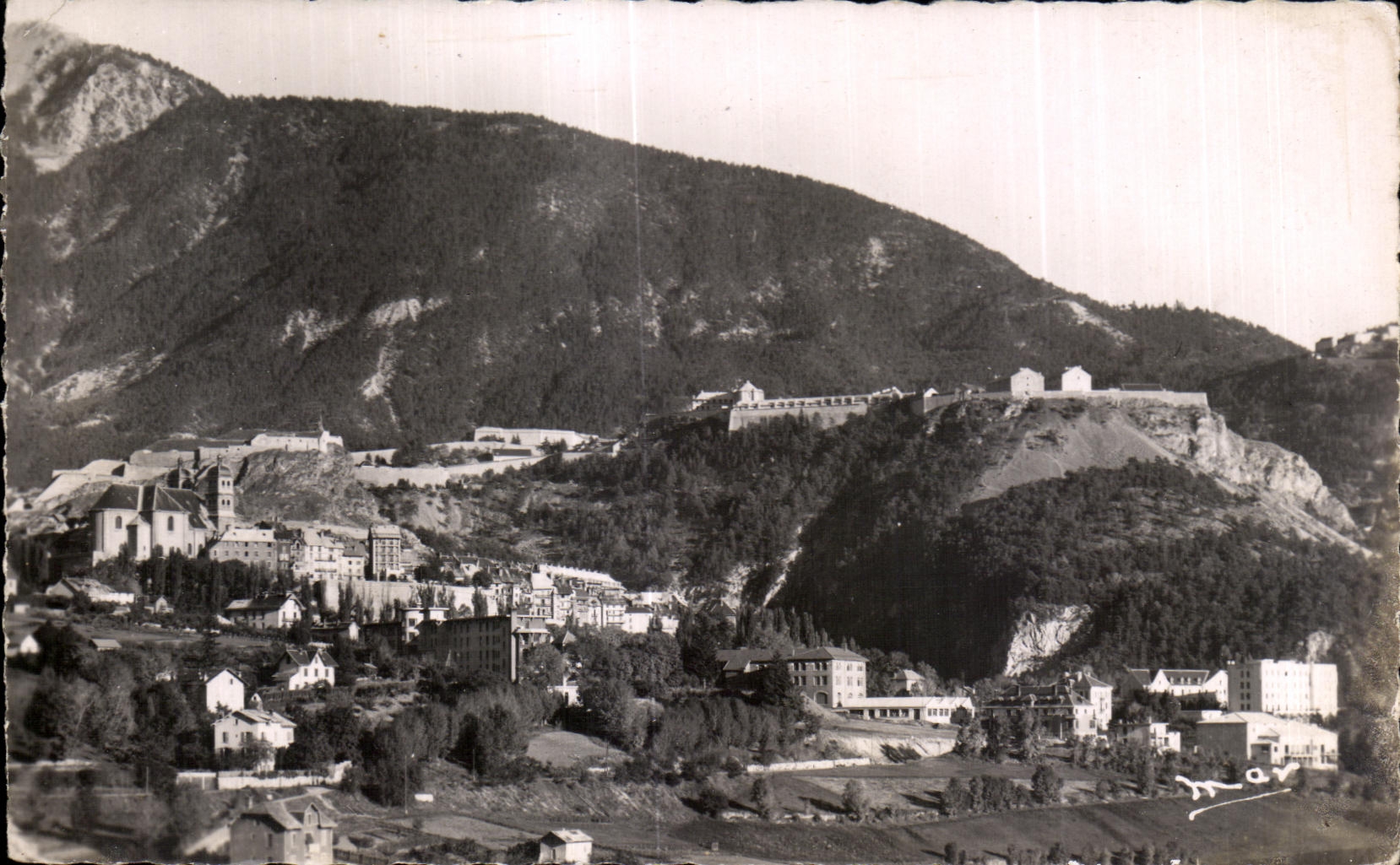 CPA Briancon visto junto