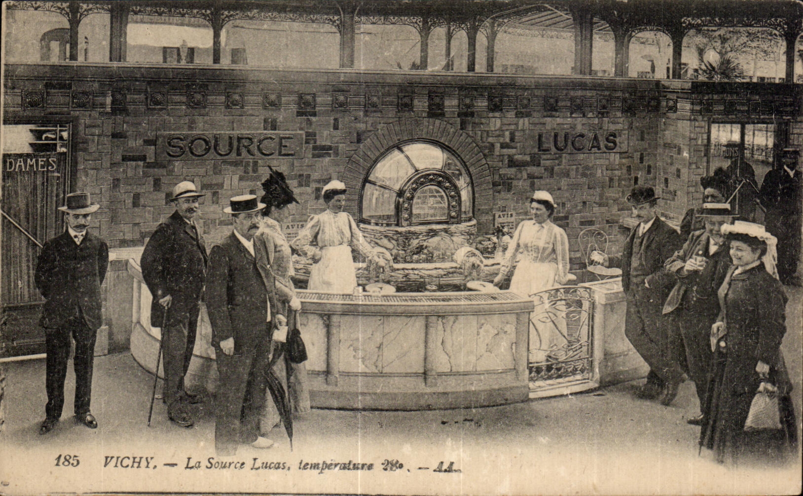 CPA Vichy the Lucas Source