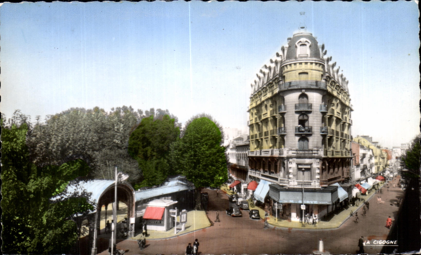 CPA Vichy Allier Queen of the Cities water Seen on the streets President Wilson