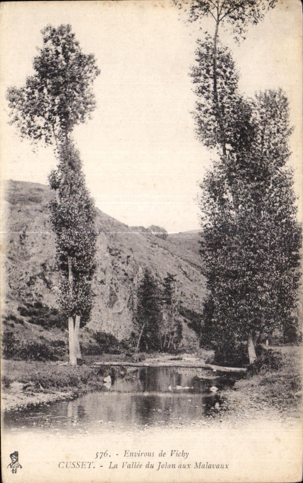 CPA Vichy Environs de Vieby Cusset La Vaille du Jolon aux Malavaux
