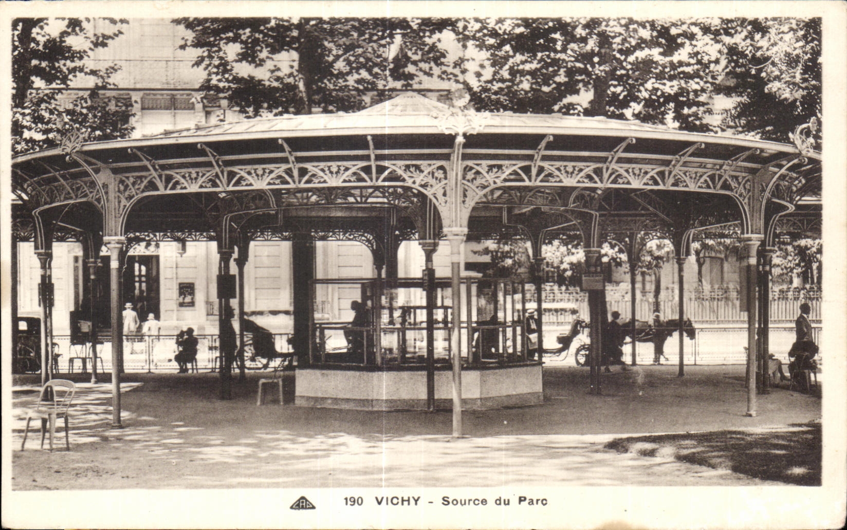 CPA Vichy Source de Parc