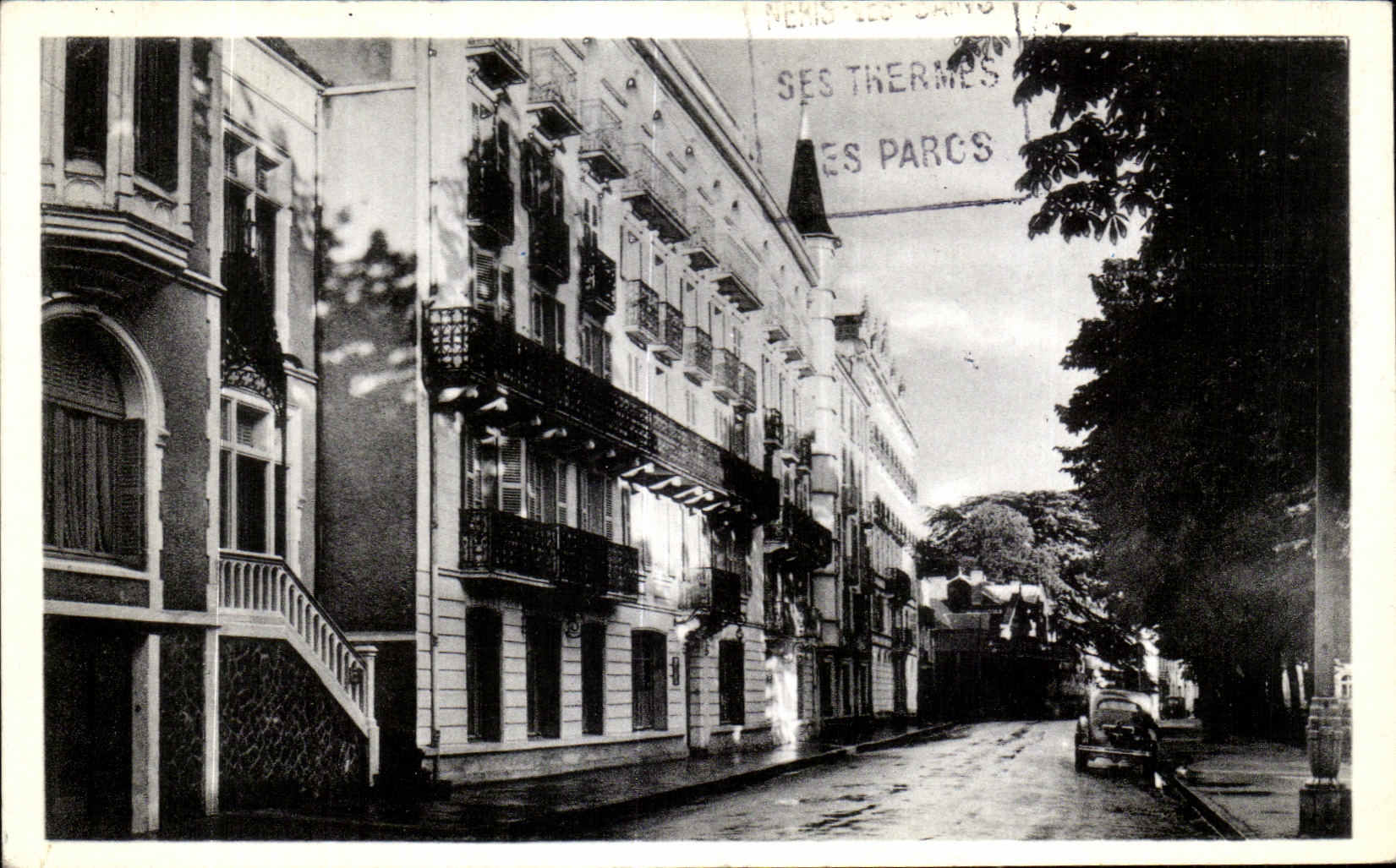 CPA Neris les Bains Rue Boisrot Desseriers et les Hotels