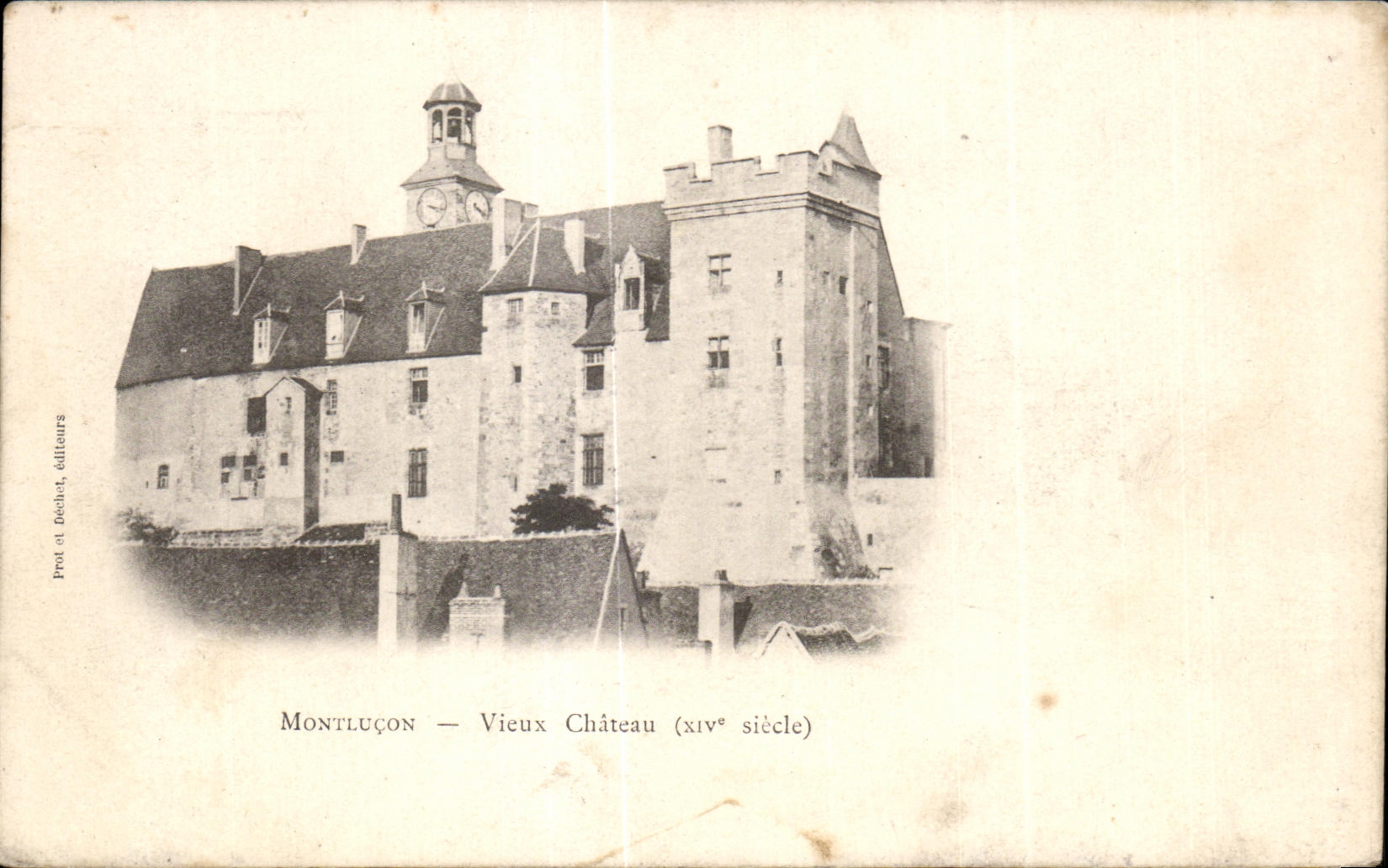 CPA Montlucon Vieux Chateau